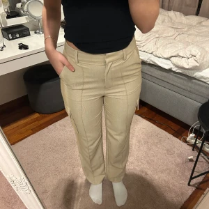 Cargobyxor - Beiga cargobyxor