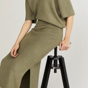 Stickad kjol - Superfin och jätteskön kjol från Stockholm LM. Endast använd en gång💛