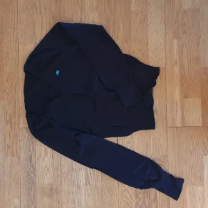 V-ringad Ralph Lauren-tröja - Fint skick. 