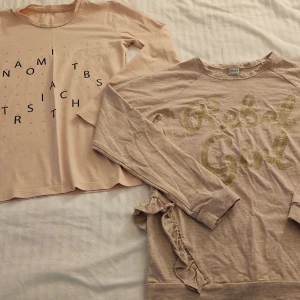 Tröja  - Begagnade; bra skick; bomull +elastin; 146/11år/flicka 