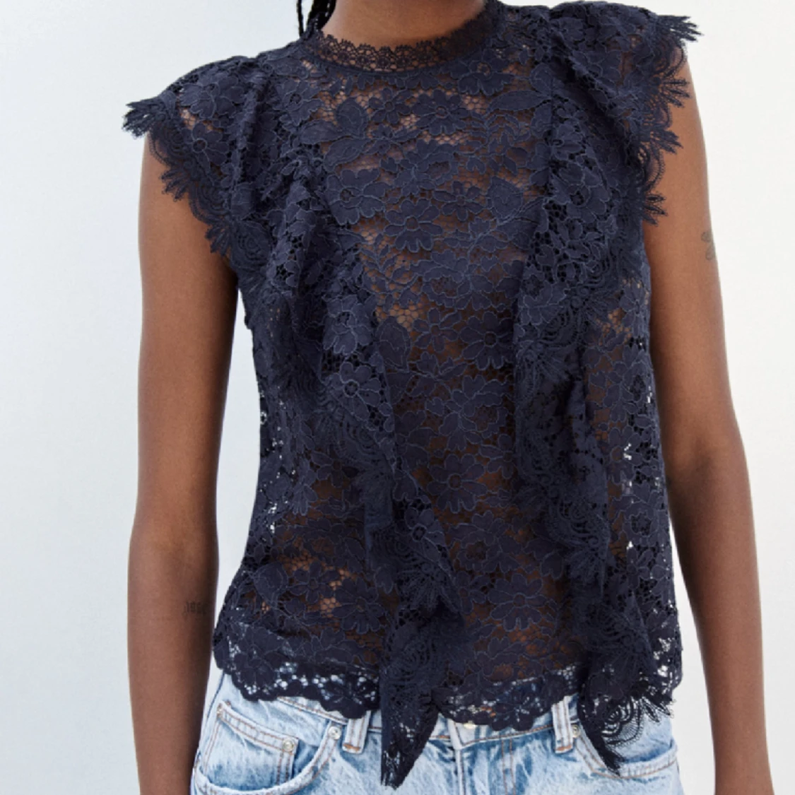 Zara spets topp - 90