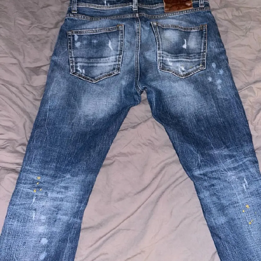 Köptes för 3 månader sedan och är i bra skick. Jeans & Byxor.