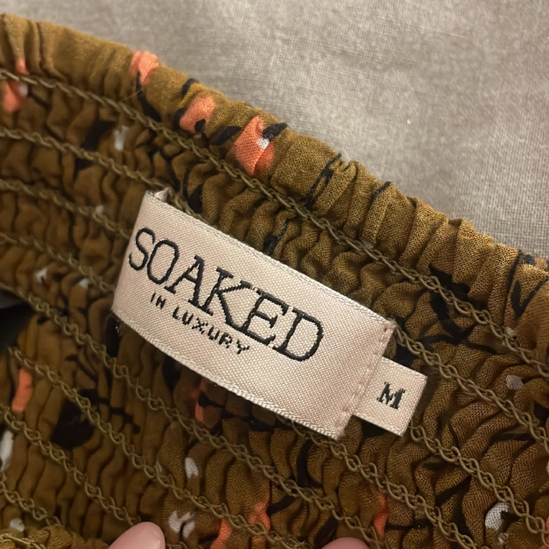 Brun kjol med mönster - 90