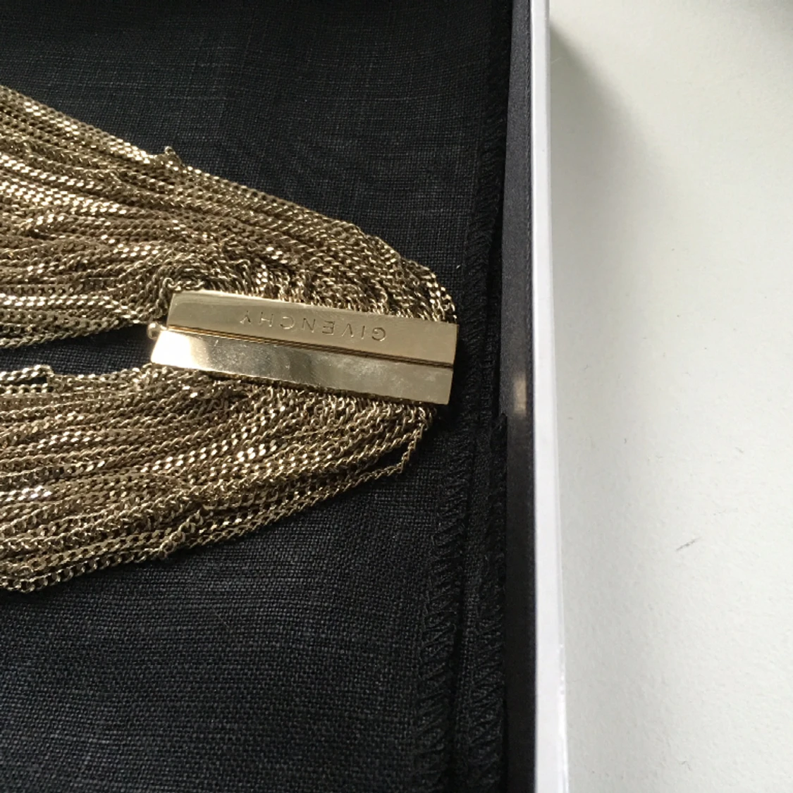 Givency halsband - 90