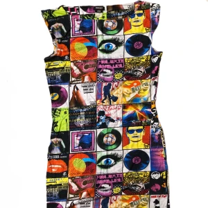 Miss Sixty klänning  - Klänningen är liten i storleken så den passar fint på mindre storlekar också <3