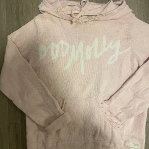 Finstickad hoodie från Odd Molly  - Sparsamt använd! 
