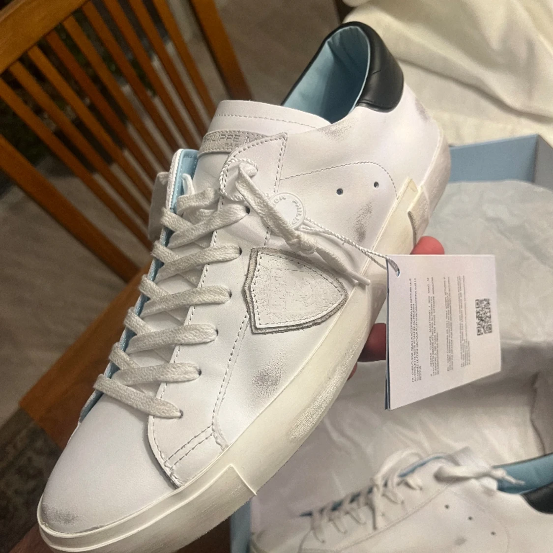 Philippe model  - 90