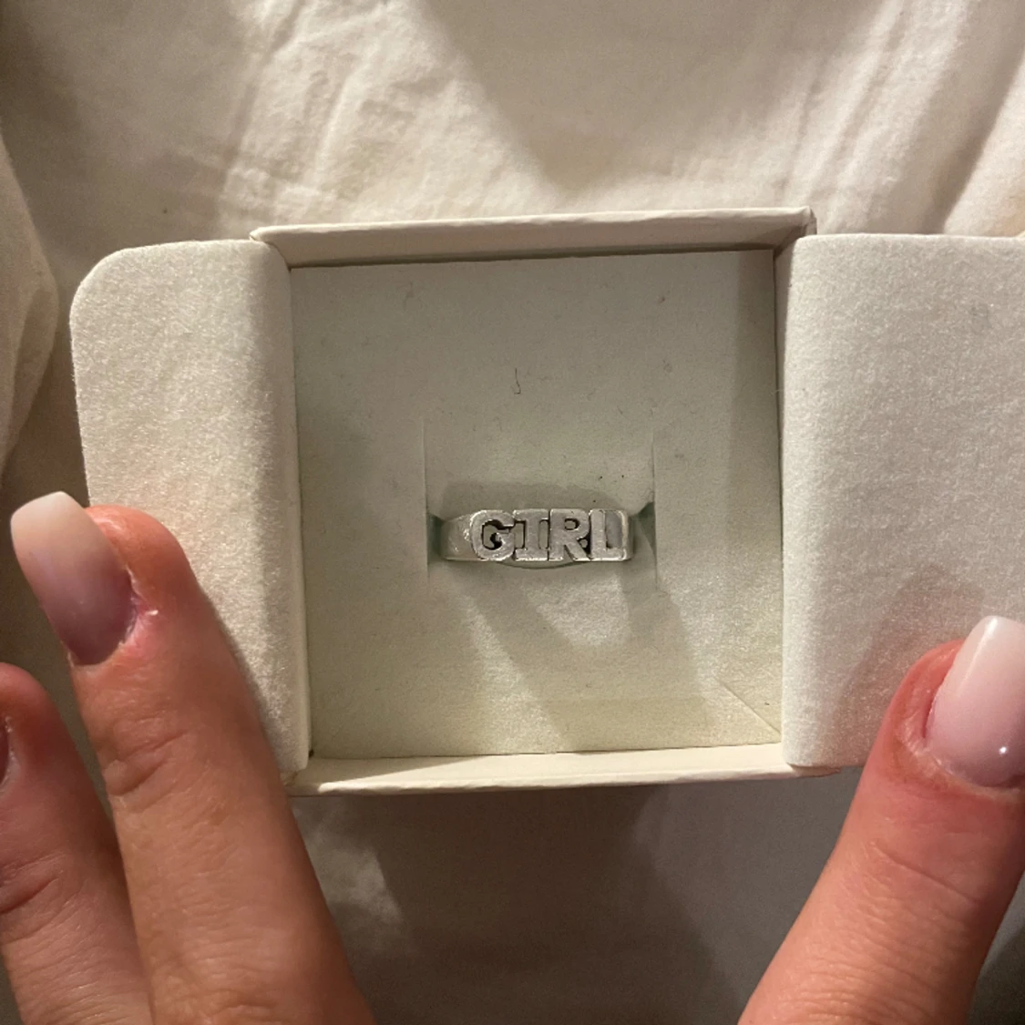 Maria black, girl ring  - 90