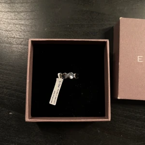 Edblad ring - Aldrig använd. Storlek S.