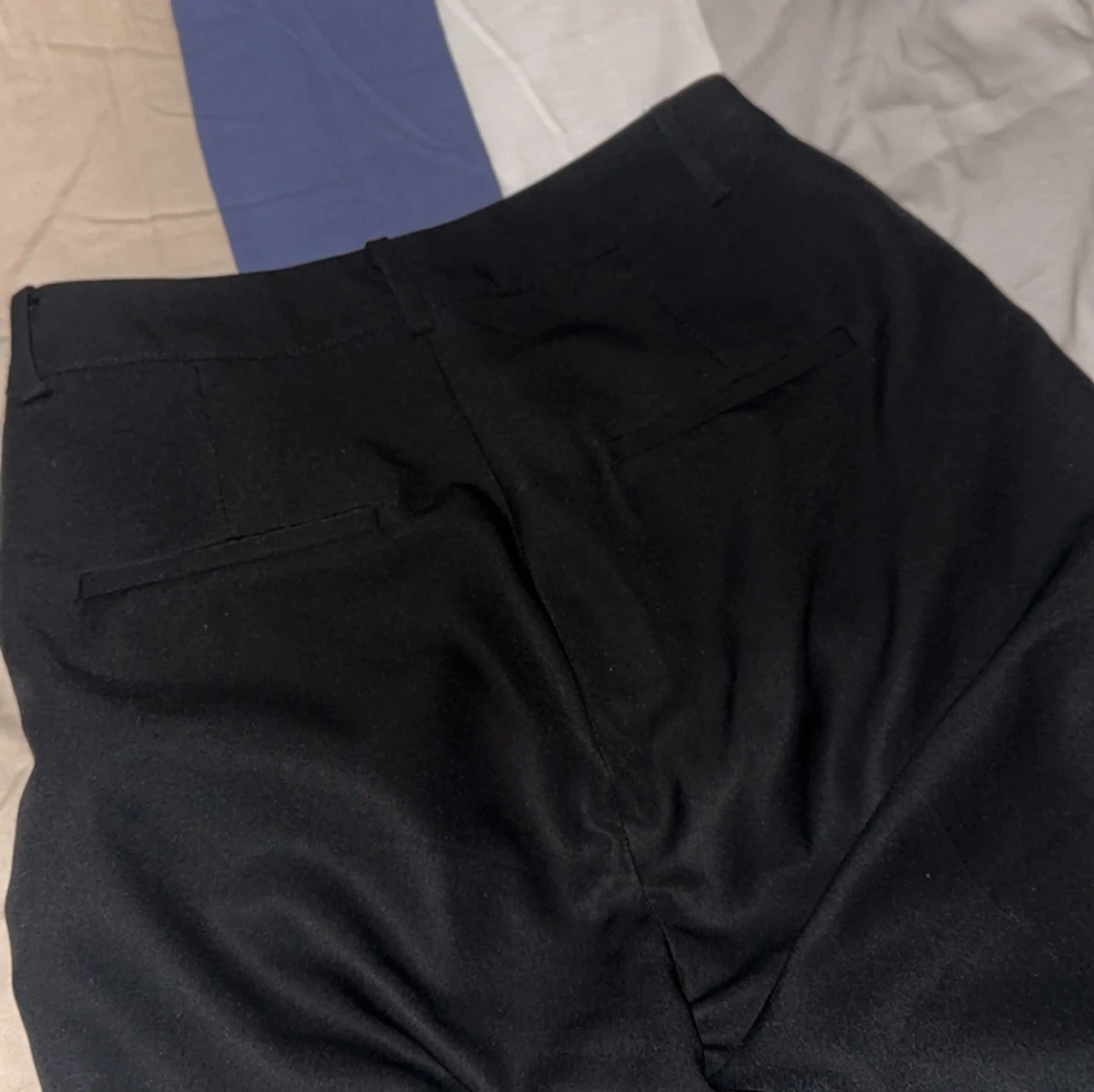 Svarta kostymbyxor - 91