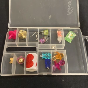 Berlocker - Berlockerna har jag haft väldigt länge är i väldigt bra skick oxå