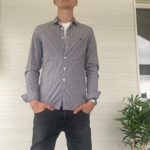 Burberry skjorta - Säljer denna feta burberry skjortan i storlek s. Kom privat för frågor😀