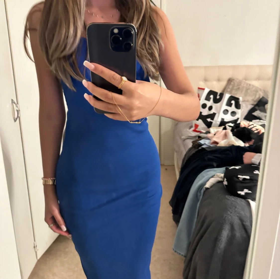 Snygg blå klänning