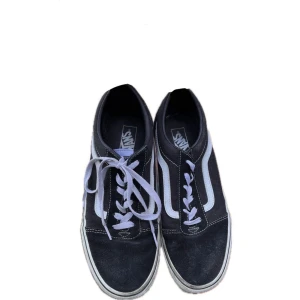 Vans - Använda men i bra skick