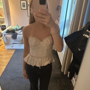 Hm topp - Söt topp från hm, storlek 36