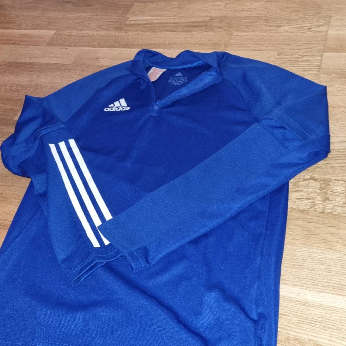 Adidas tränings kofta - 90