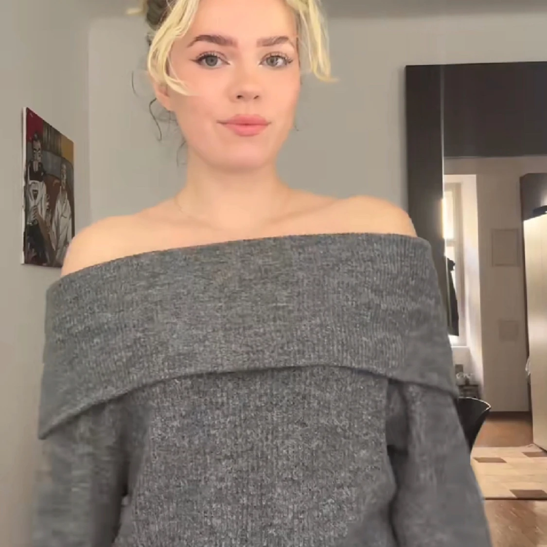 Svart stickad off shoulder - 91