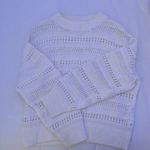 Tröja - Sjukt vacker tröja som är oanvänd. 