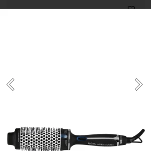 Värmeborste🤍 - Värmeborste från Björn Axén som ändats är använd 1-2 gånger och är 45 mm.🤍säljer för att den inte har kommit till användning men är som ny🤍