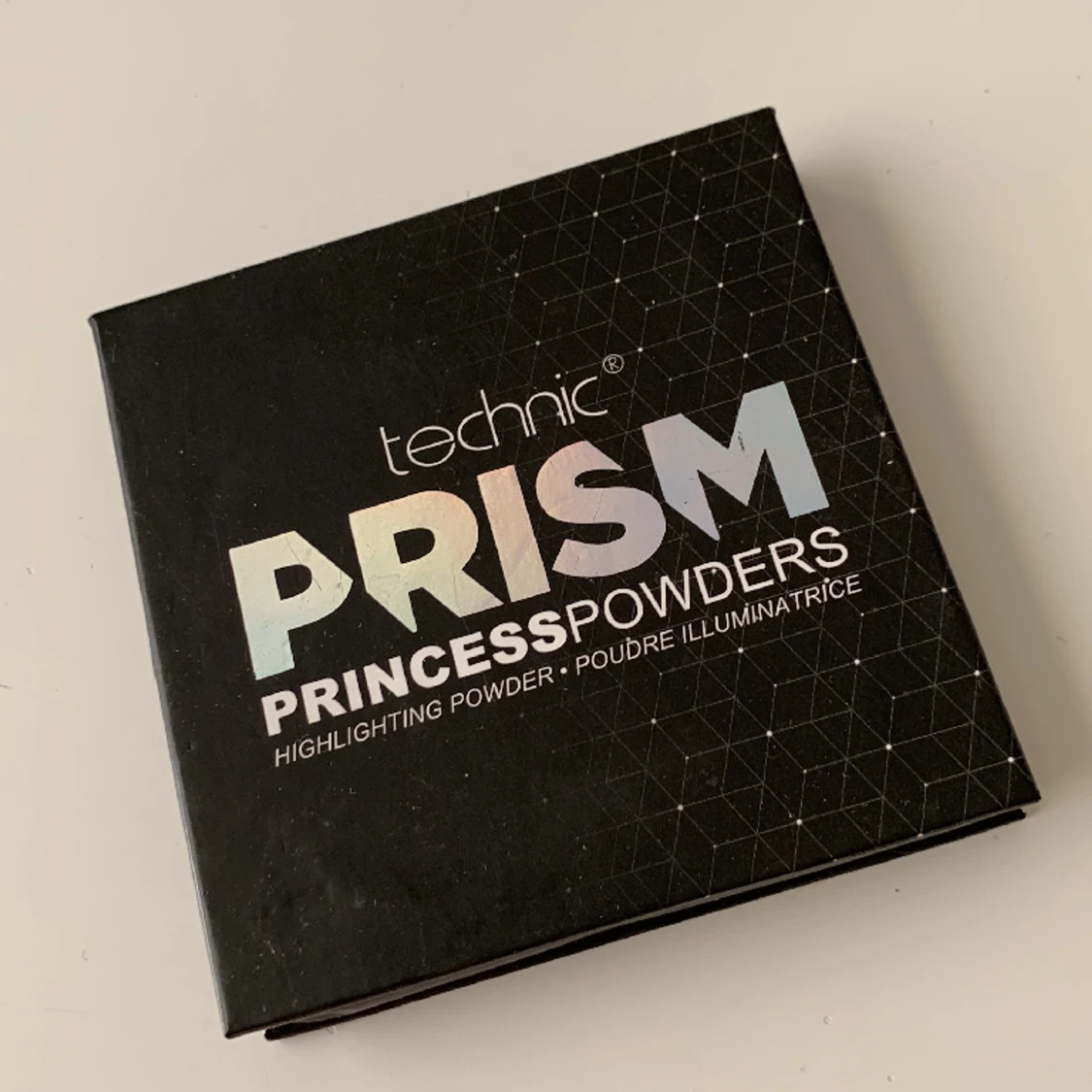 Highlightning powder from Technic - 90