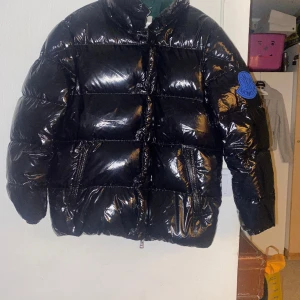 Moncler Jacka - MonclerJacka  Storlek:M