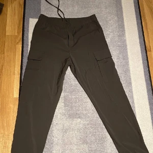 Tunna Cargobyxor - Regular Fit tror jag