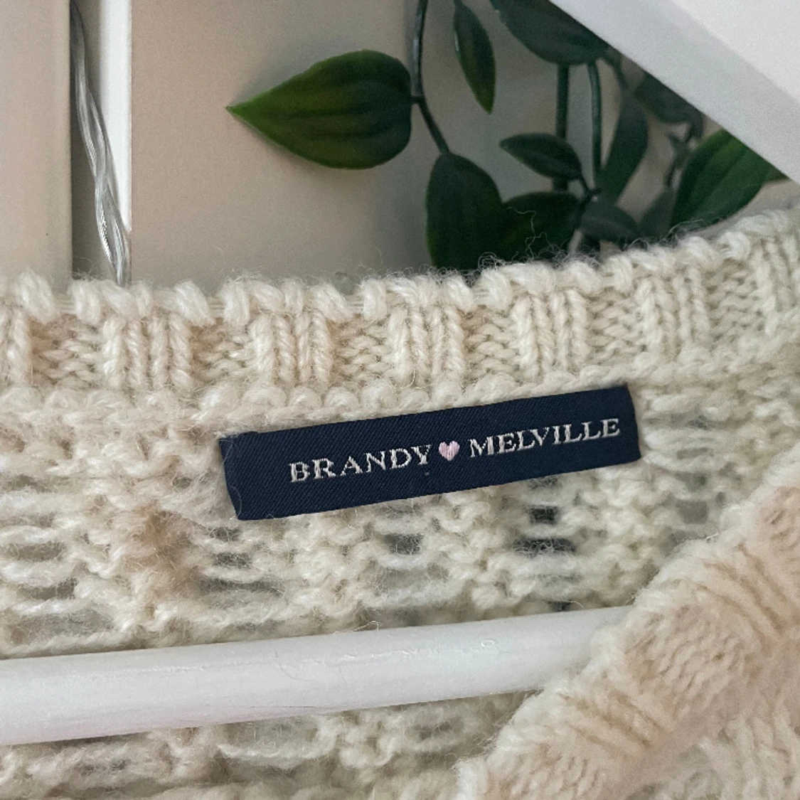 stickad tröja från brandy melville - 90