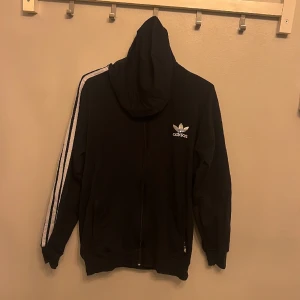 Adidas jacka  - Fint skick!! 