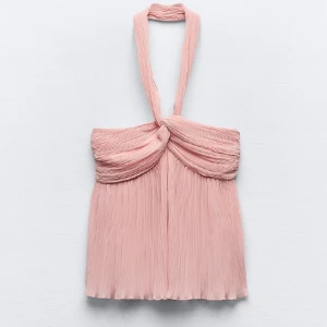 Zara topp - Superfin topp från zara som inte är använd, prislapp är kvar! 🤍 Liten i storleken!