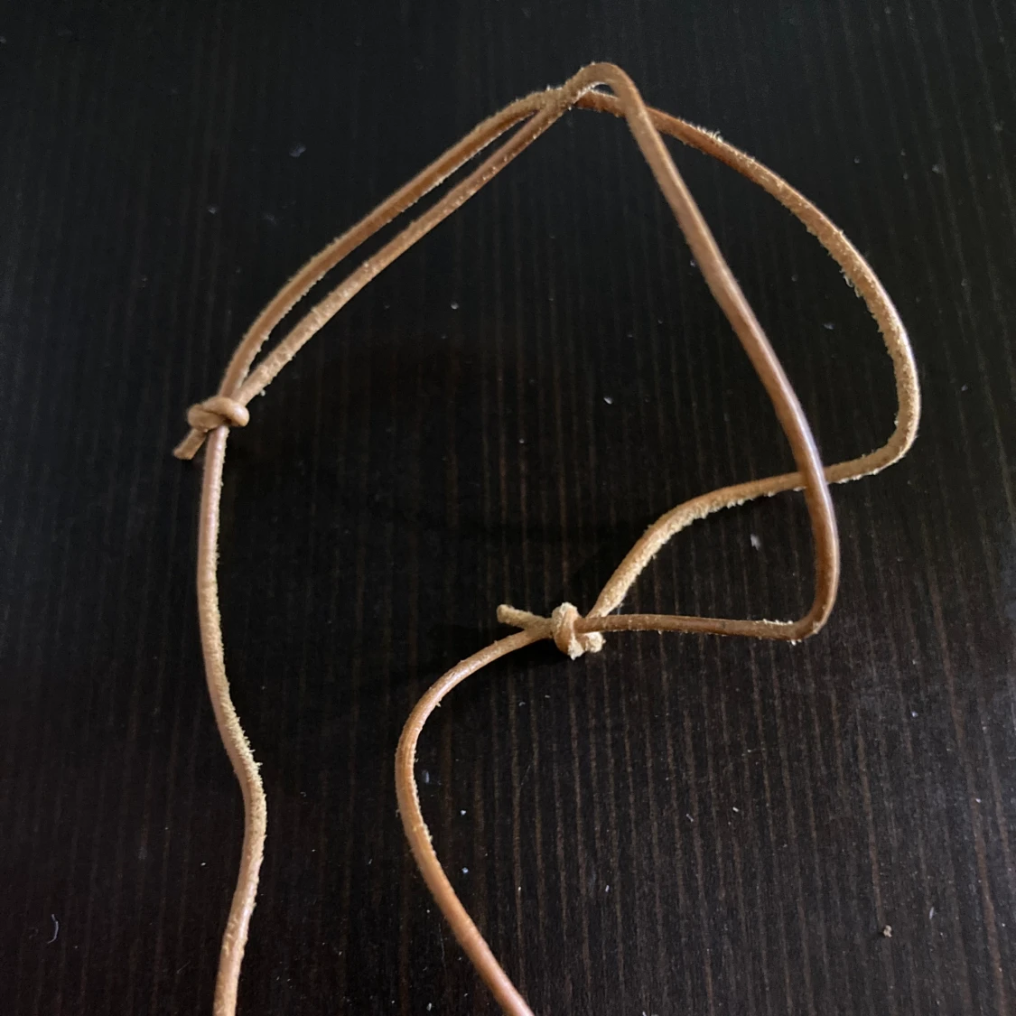 Halsband läder, trä, pärlor, skinn, bohemisk, boho, brun, etnisk - 91