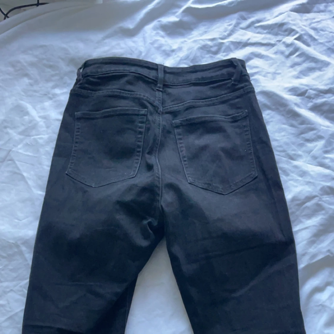 Svarta hm jeans  - 91