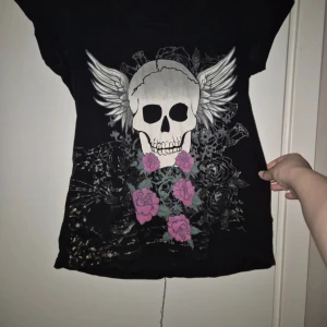 T shirt - Bra material 