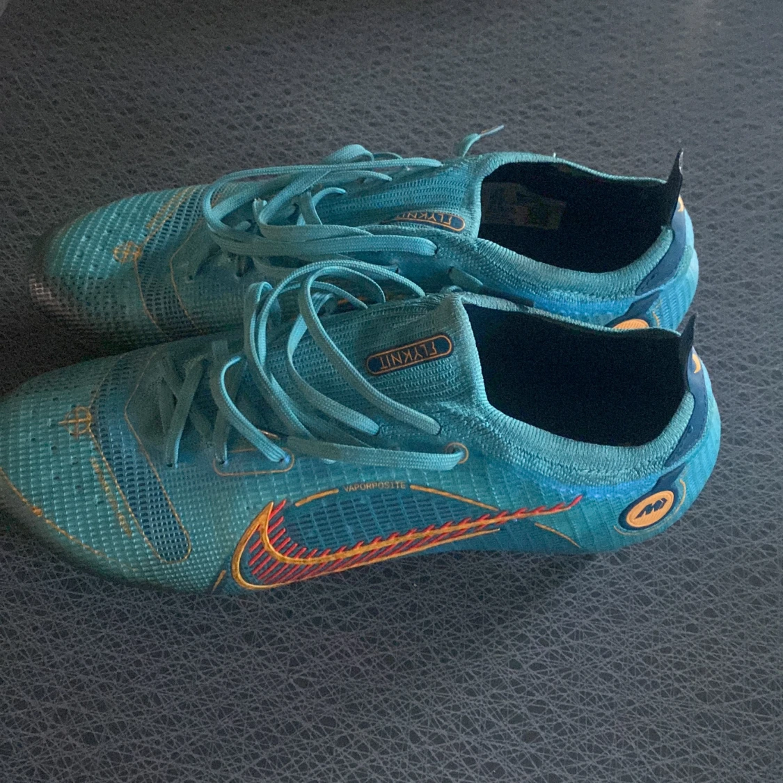 Fotbollsskor Nike  - 90