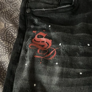 Supply and demand jeans xs/s -  Feta limited edition Supply and demand jeans 🔥 köpta från JD för 650kr, Jag tar byten / (orten kläder) eller buda ett pris skriv till mig om ni har fråger 🥷🏻❤️