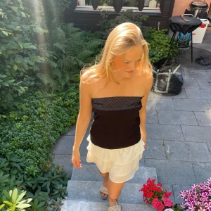 Volang kjol - Svin snygg kjol, kommer tyvärr inte till användning längre. Pris går att diskutera❤️