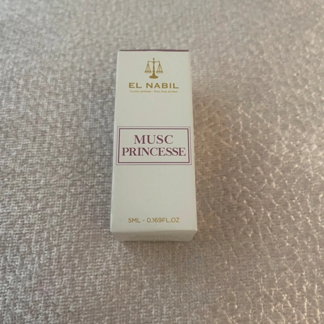 El nabil parfym olja