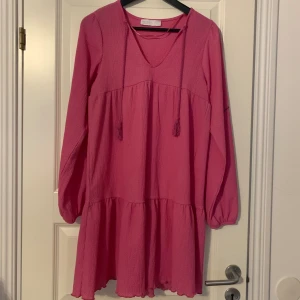 Rosa somrig klänning💓 - Söt klänning!!💞