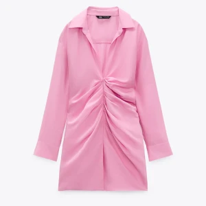 Klänning zara - Rosa klänning zara. Prislapp kvar, fint skick!🩷