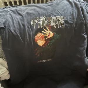 Anime tröja - I fint skick 