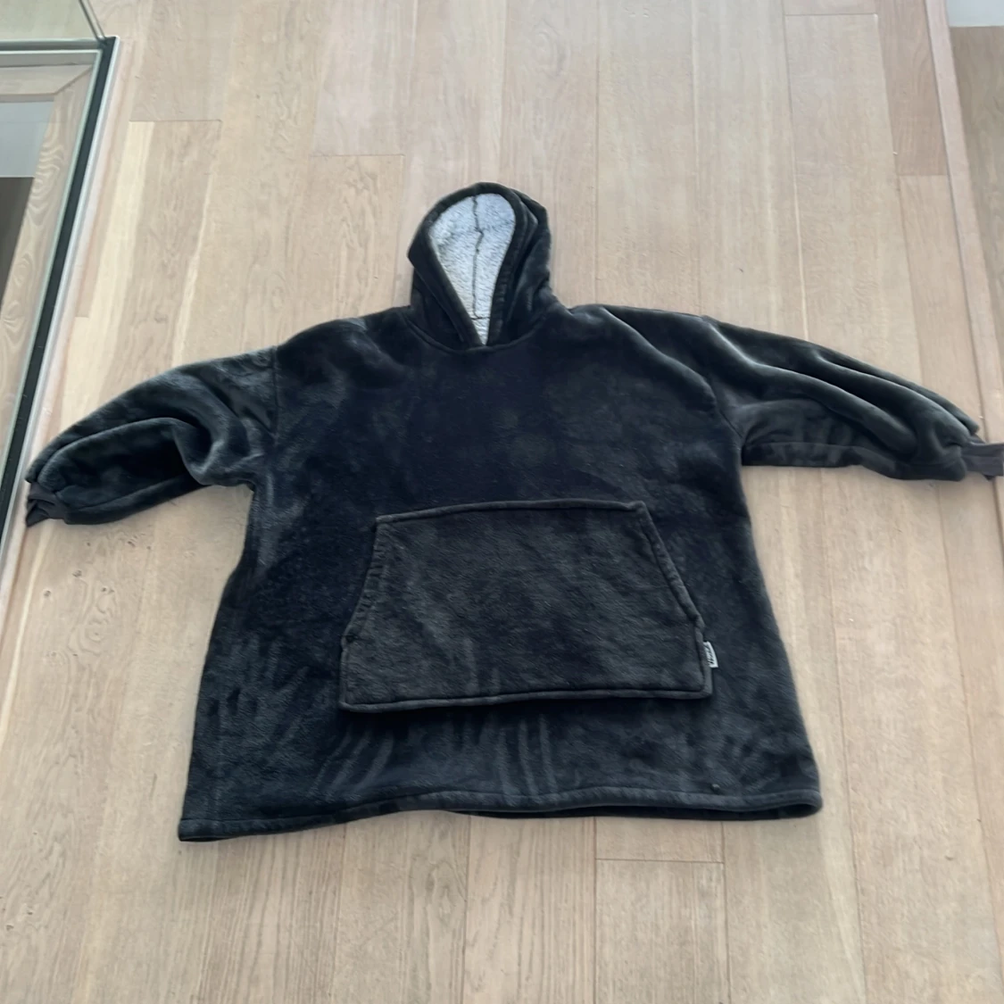 Mörkgrå wooliee!🥋