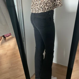 Lågmidjade jeans - Vanliga mörkgråa low waist jeans i storlek xs