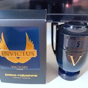 Rabanne invictus victory elixir - Knappt använd  Nypris:1110 Mitt pris:800