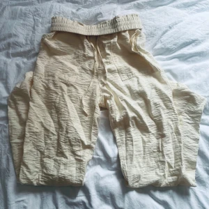 Linnebyxor - Fina linnebyxor Köpta i usa Viks ner till lågmidjade 