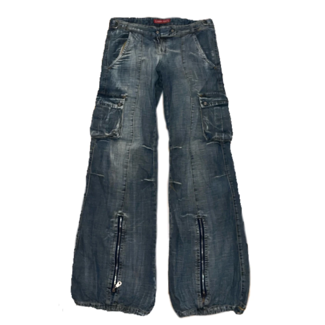 Lowrised jeans