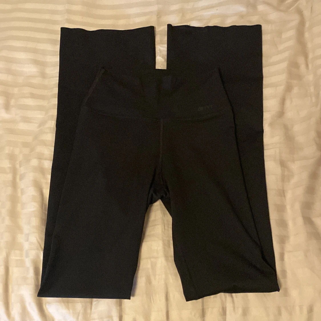 Black sense flare tights - 92