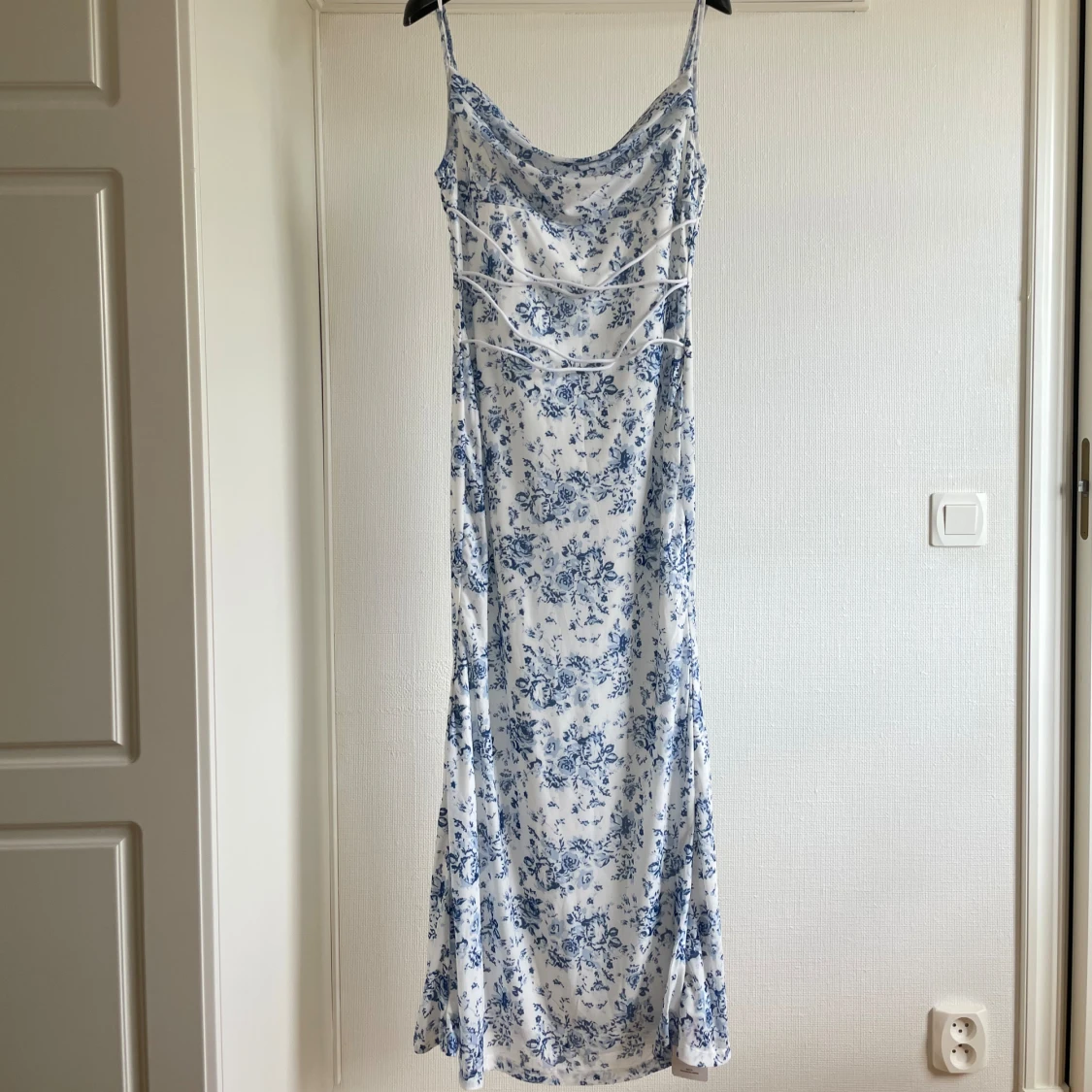 Blå klänning 40 - 92