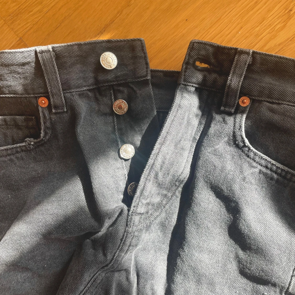 Grå jeanskjol  - 92