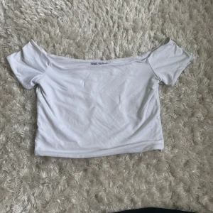 Zara tröja - Storlek M men passar S oxå