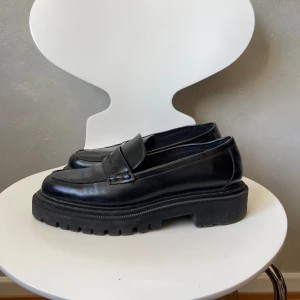 Chunky Loafers - Svarta chunky loafers ✨