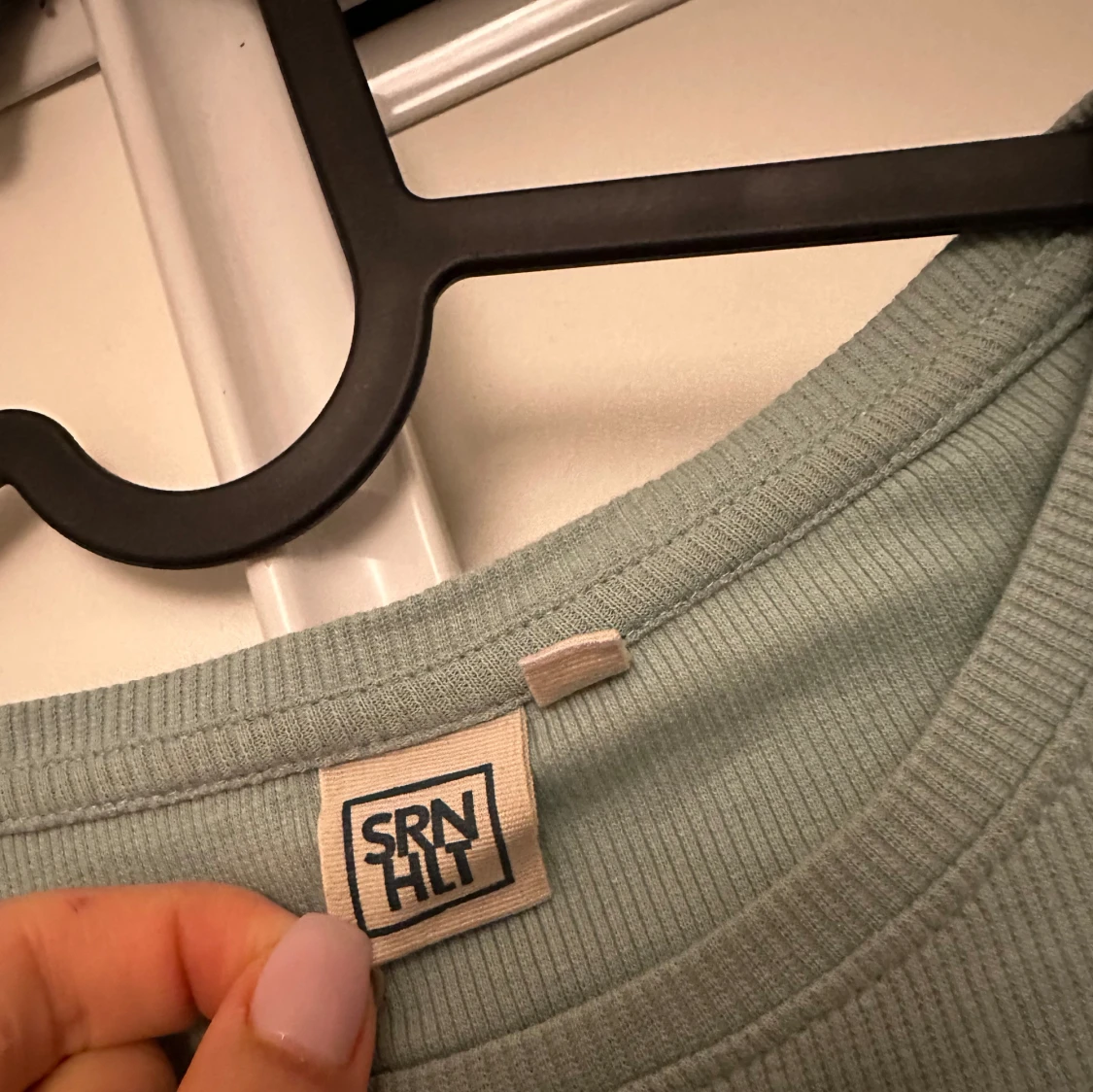 Tröja med volanger  - 90